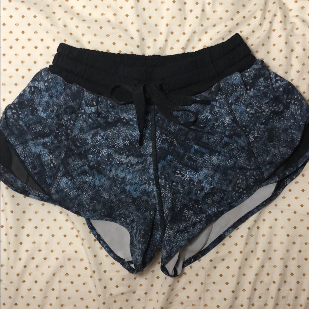 Lululemon Hotty Hot I Shorts